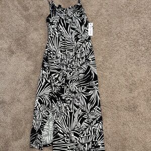 Black and White Leaf Print Women's Dress